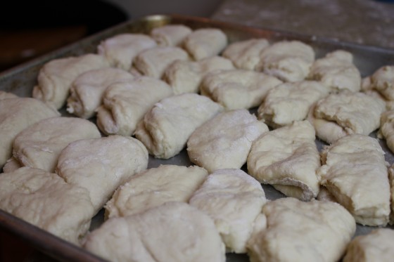 rolls to rise