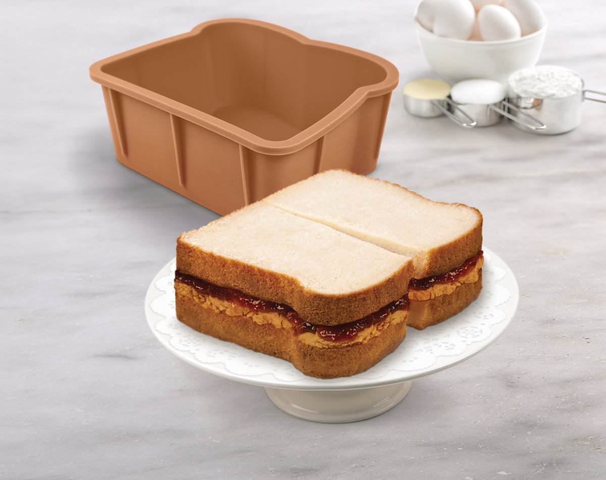 Fred and Friends Cakewich Cake Mold