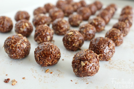 mini granola balls