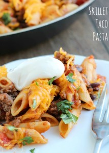 Quick and easy dinner recipe - skillet taco pasta