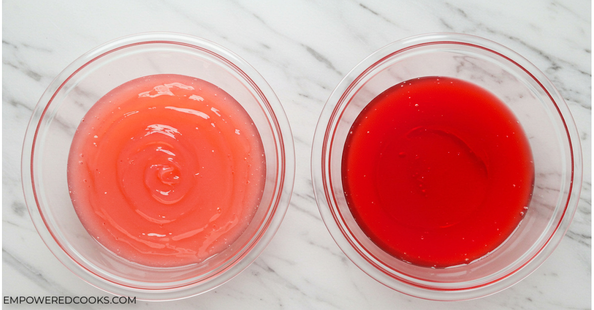 1 bowl of yogurt jello and one bowl of jello