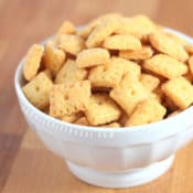 Homemade cheez its