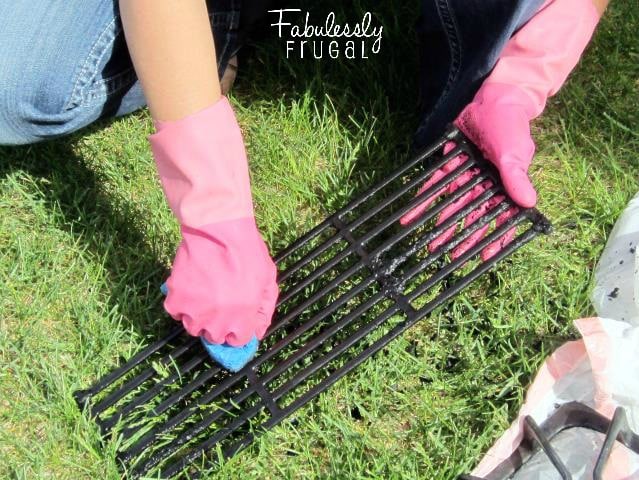 cleaning grill grate