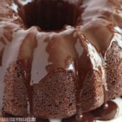the best chocolate bundt cake recipe with chocolate glaze