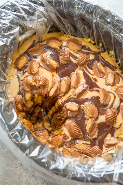 Peanut butter cup swirl cake slow cooker dessert