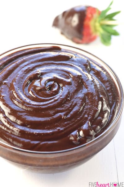 Slow cooker chocolate peanut butter fondue