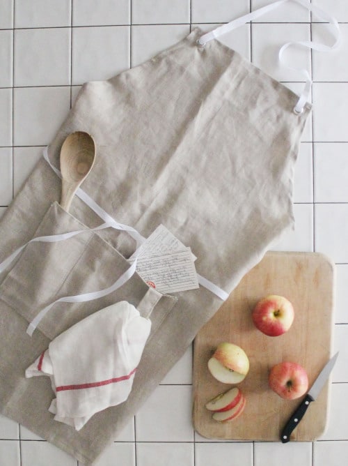 Simple linen apron