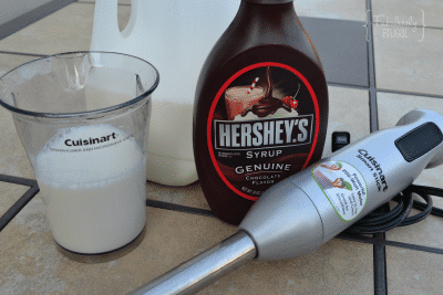 Hand blender chocolate milk