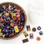Sam's Club: 115-Count Hershey’s and Reese's Miniatures in Skull Bowl...