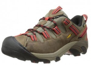 keen targhee hiking shoe