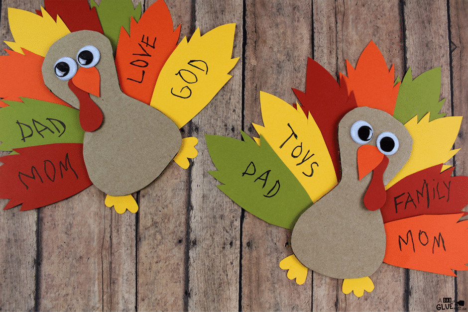 Cardboard turkey with thankful messages written on the feathers