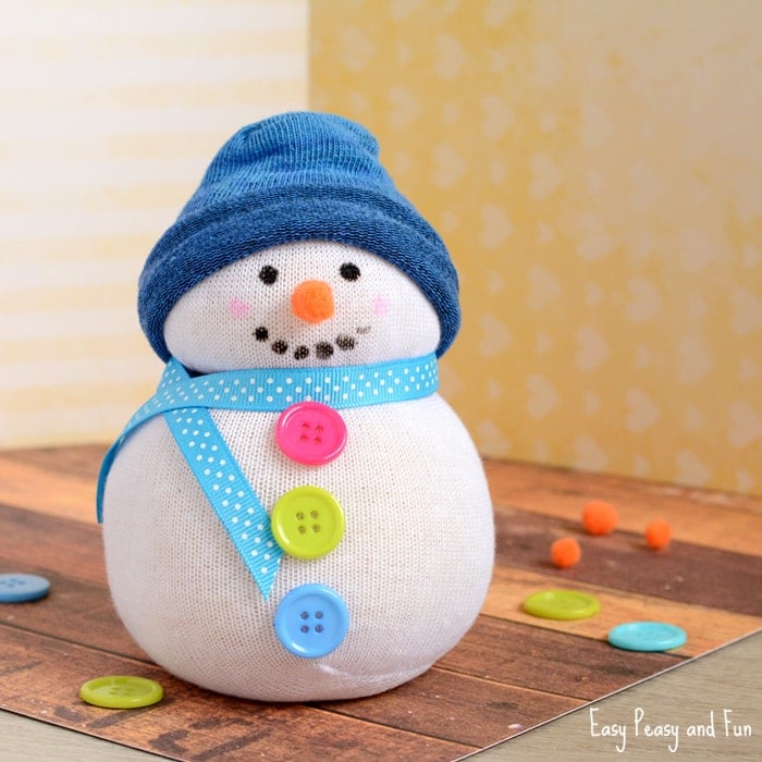 5 Easy Crafts for Seniors This Winter