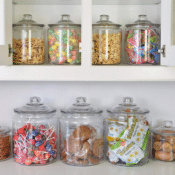 Amazon: Set of 2 Count Anchor Hocking 1-Gallon Heritage Hill Jars $18 (Reg....