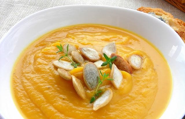 Instant pot butternut squash and ginger soup