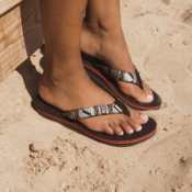 Tanga: MUK LUKS Women’s Emma Flip Flops $16.99 (Reg. $29.99) + Free Shipping