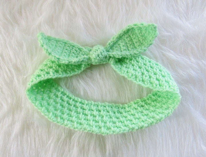 Knotted bow crochet headband
