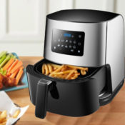 Best Buy: Emerald Family-sized Air Fryer $49.99 (Reg. $90) + Free Shipping