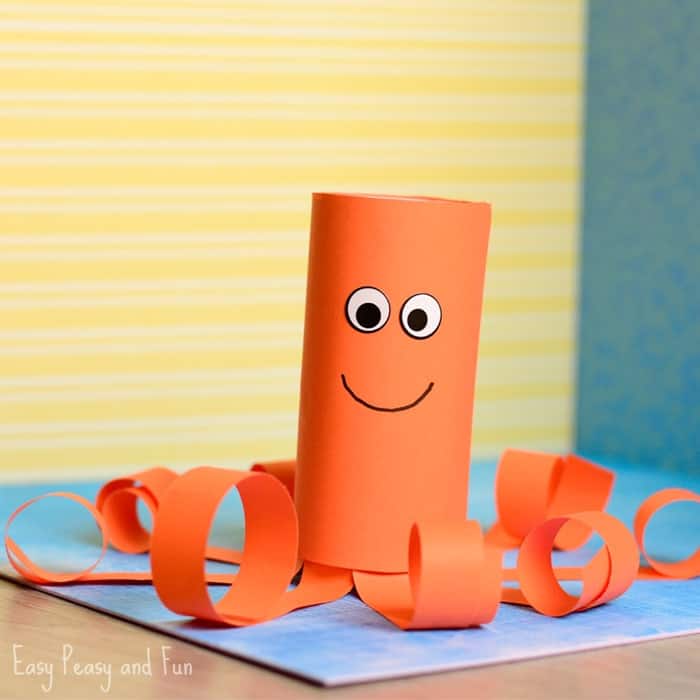 Paper roll octopus craft