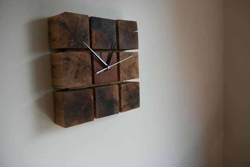 Pallet clock