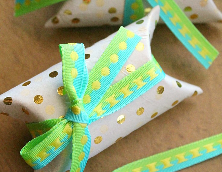 Toilet roll gift boxes