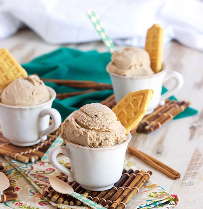 3 cups of vanilla chai ice cream with cookies