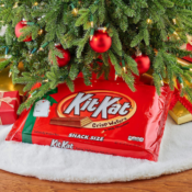 Amazon: 2 Pounds Kit Kat Snack Size in a BIG Candy Bar $10.98 (Reg. $15.70)