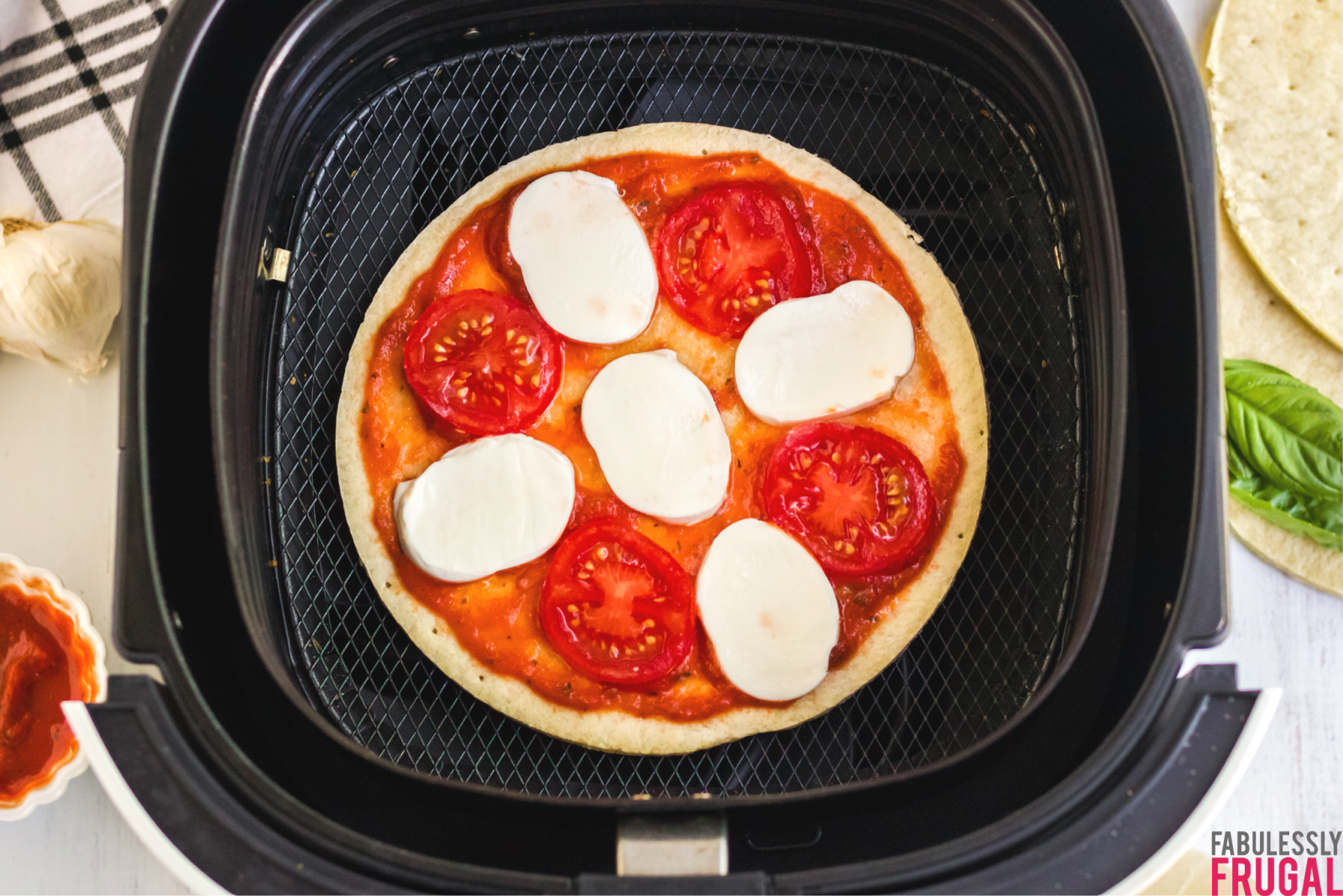 Margherita Pizza in the air fryer