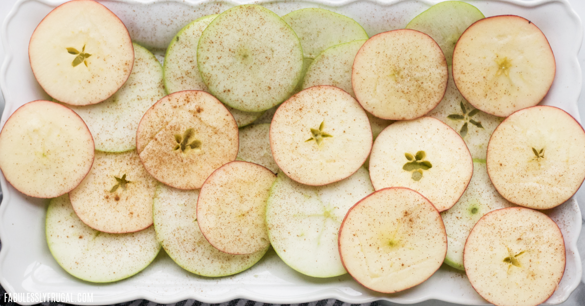 fresh apple slices 