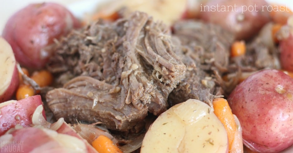 Roast beef, potatoes and carrots