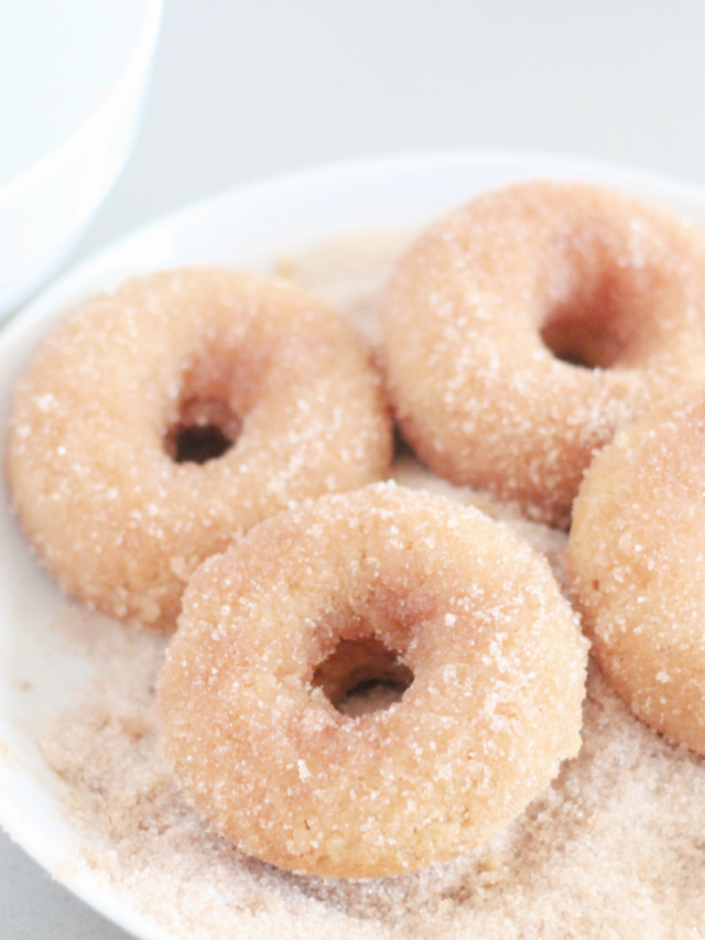 Quick and Easy Air Fryer Cake Donuts