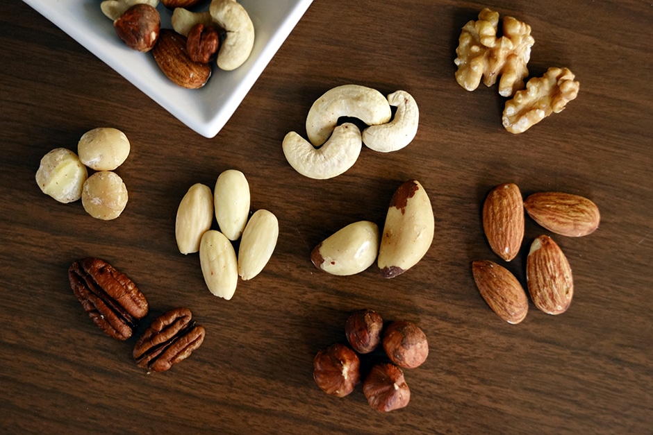 Almonds and other healthy nuts