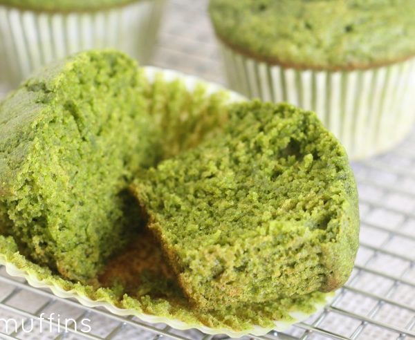 Green spinach muffins for St Patrick's Day breakfast treat