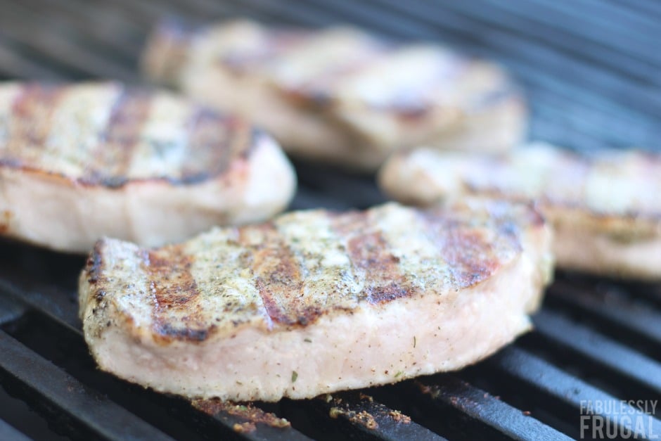 easy ranch pork chops on the grill