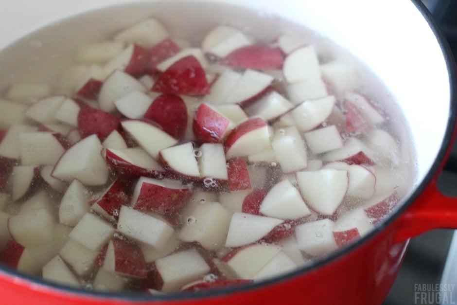 boiling red potatoes