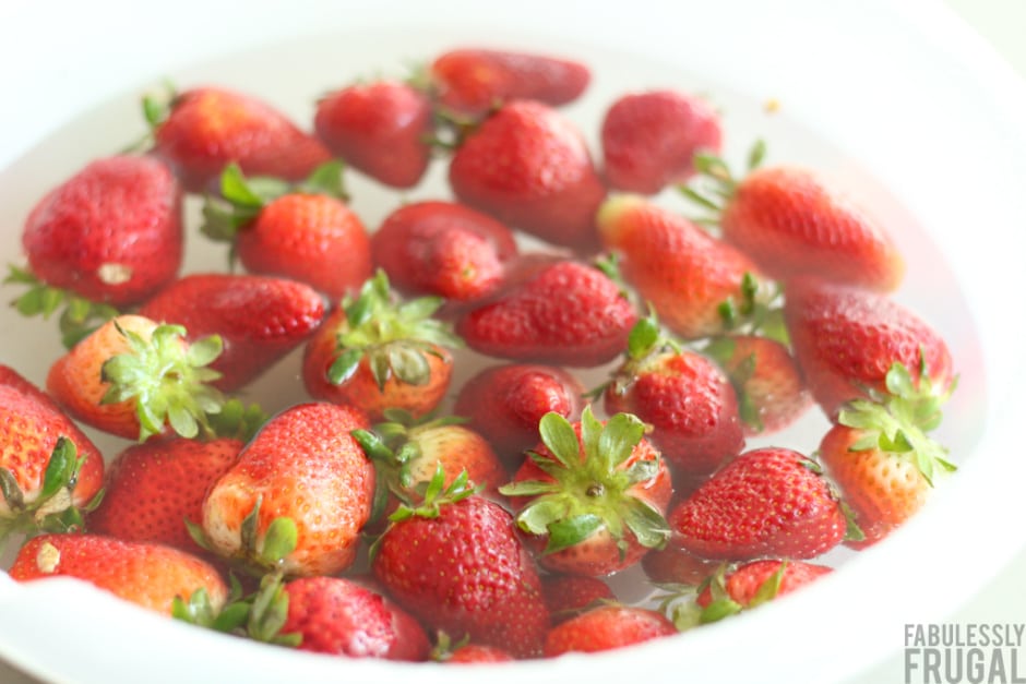 washing strawberries for freezer jam recipe