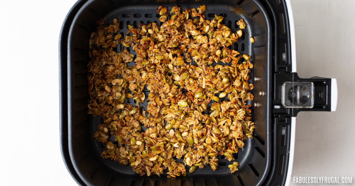 Sunday Spotlight: Making Granola in the Tefal Actifry