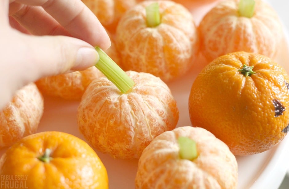 healthy halloween food - pumpkin cuties oranges