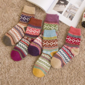 Keep Your Feet Warm and Cozy with this Must Have 5 Pairs of Women's Thick...
