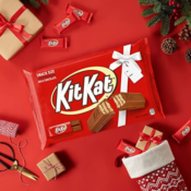 Kit Kat 2-Pounds Holiday Gift Box $10.24 (Reg. $13.37) | FAB for fun gifting!
