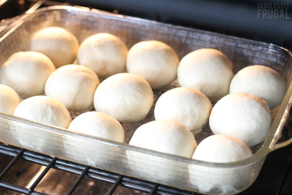 One hour dinner rolls ready to cook
