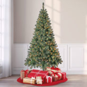 Holiday Time 6.5ft Pre-Lit Madison Pine Artificial Christmas Tree $29.25...