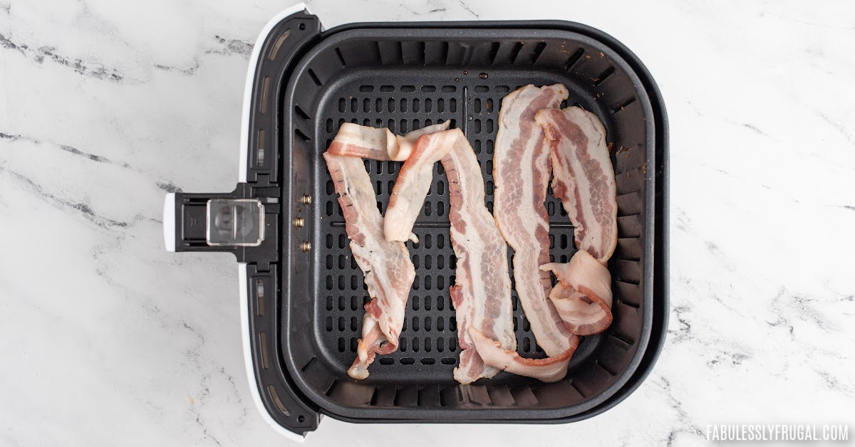 how to cook bacon in the air fryer