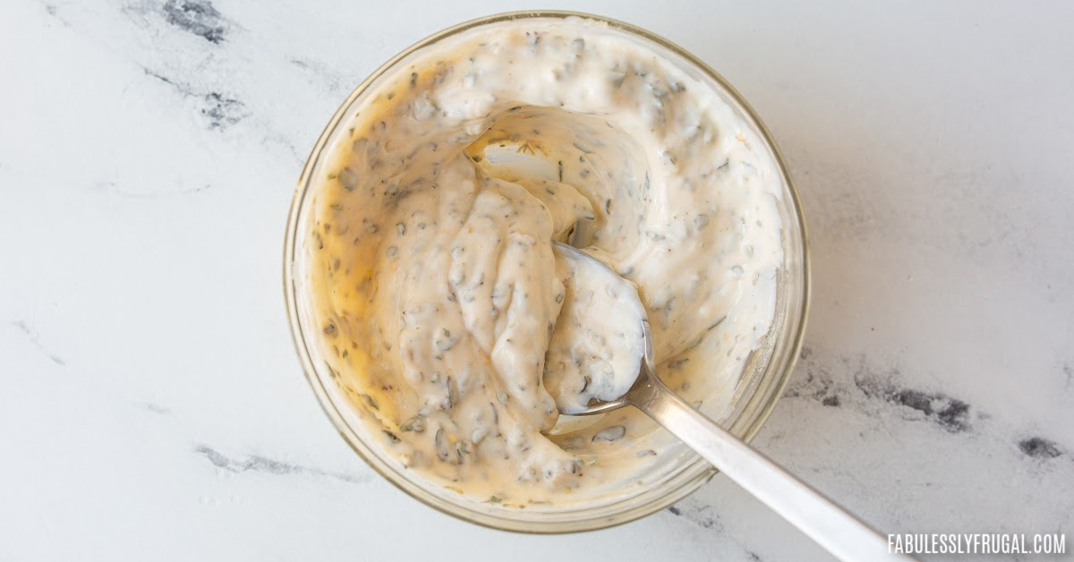 herb mayonnaise mixture for salmon