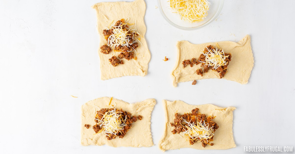 how to assemble taco bombs