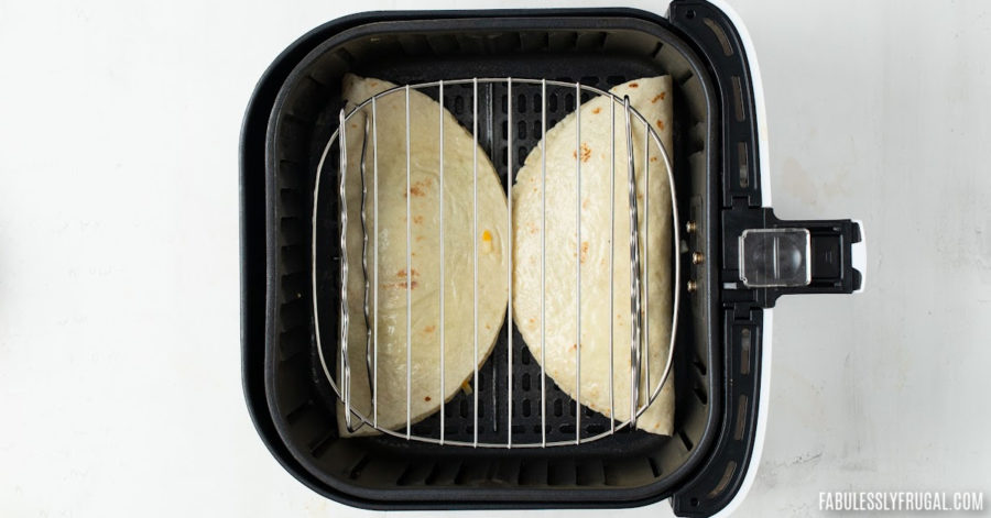 Easy Air Fryer Vegetarian Bean and Veggie Quesadilla Recipe ...