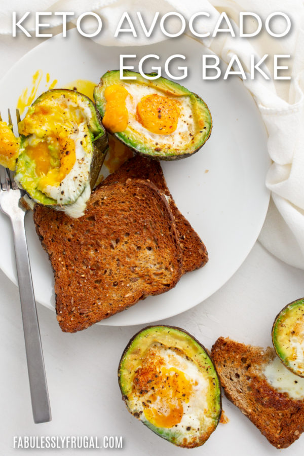 15 Minute Baked Avocado Eggs in the Air Fryer (Keto Friendly Recipe