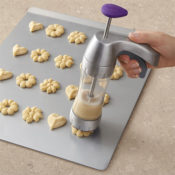 13-Piece Set Wilton Cookie Press $10.24 (Reg. $25) - FAB Ratings! - with...