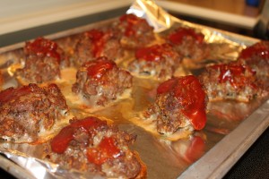meat loaf balls easy clean up with tin foil
