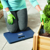 25-Piece Expert Gardener Aluminum Ikat Gardening Tool Set (Green) $10 (Reg....