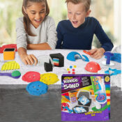 5-Color Spin Master Kinetic Sand Sandisfactory Set with 10+ Tools and Molds...